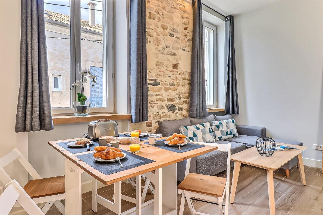 Appart Cosy Terrasse Gare De Nimes Apartment Exterior foto